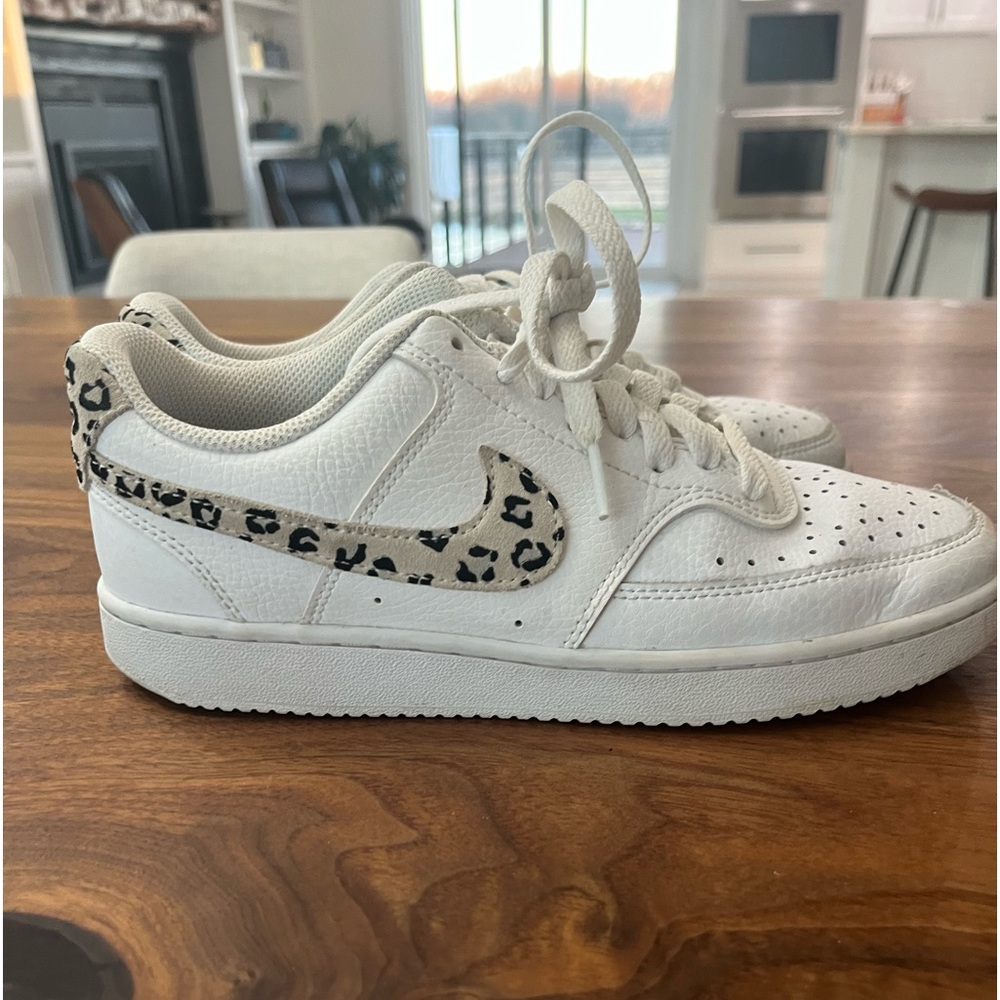 Nike cheetah Print Shoes